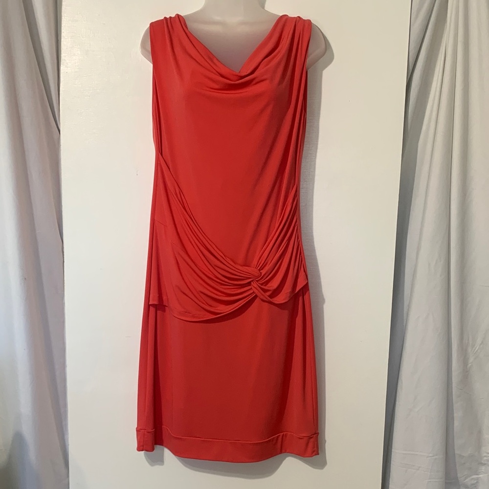 Elegant Donne Da Sogno Coral Draped Midi Dress